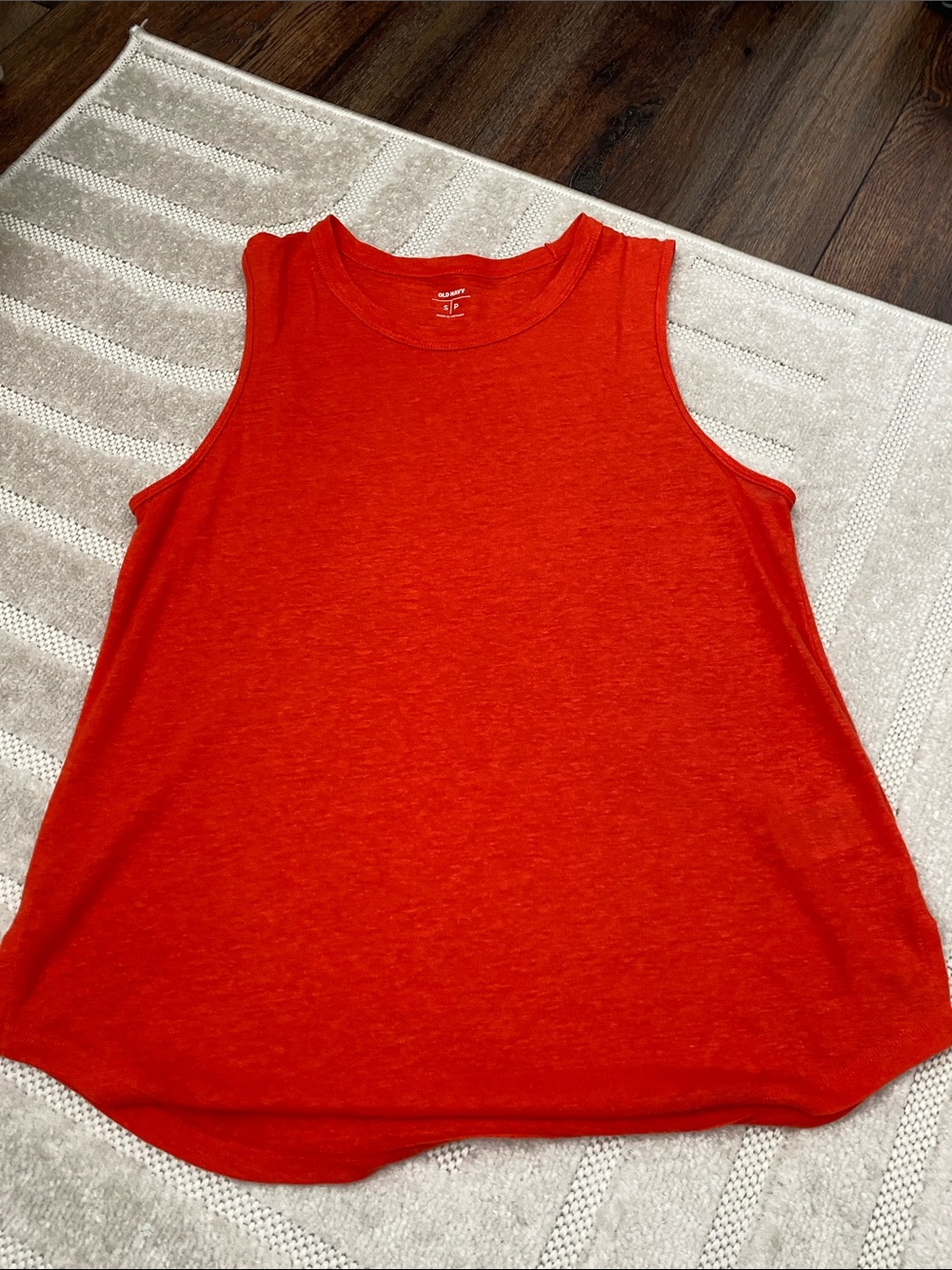Old Navy Orange-Red Women's Sleeveless Tank Top